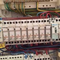 Petits travaux électriques
